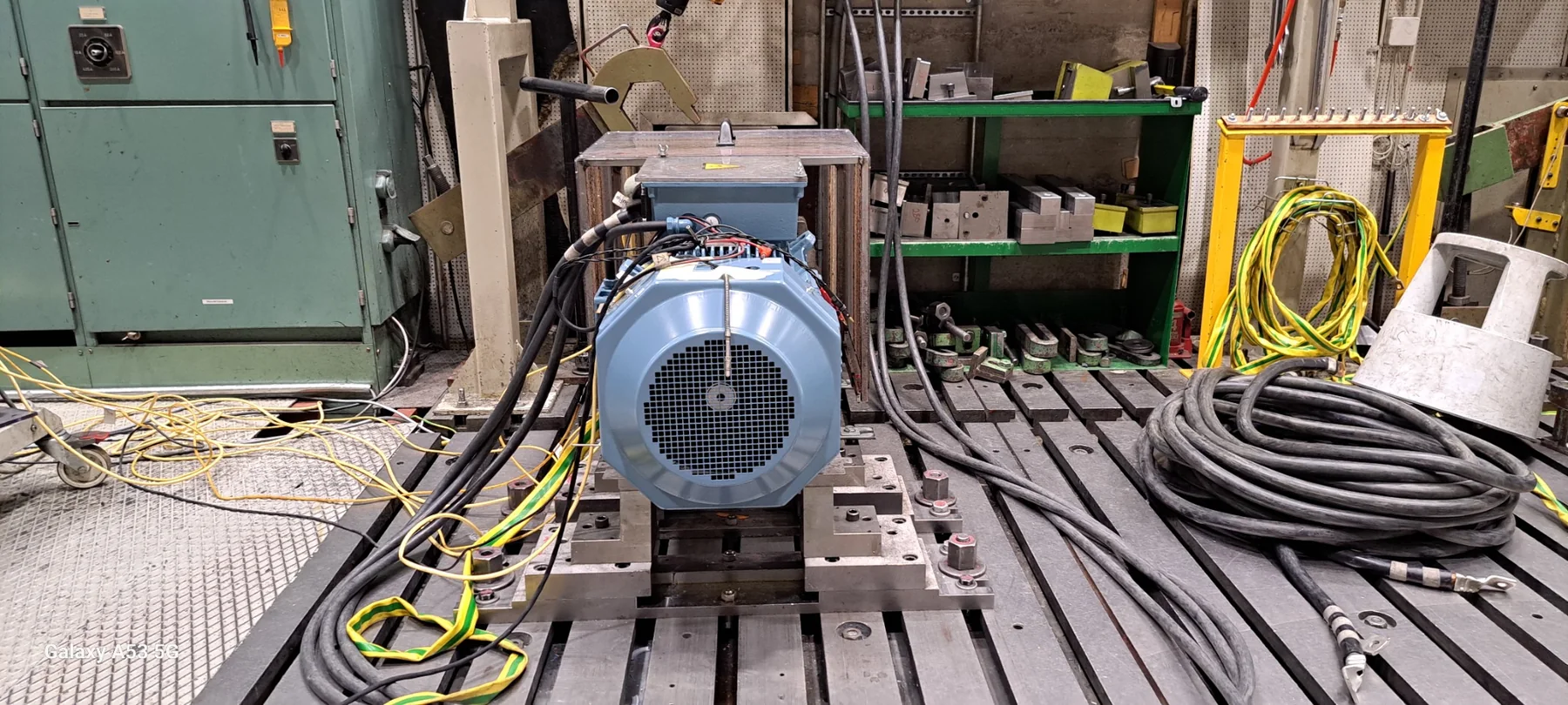 Electric motor prepared on factory test setup